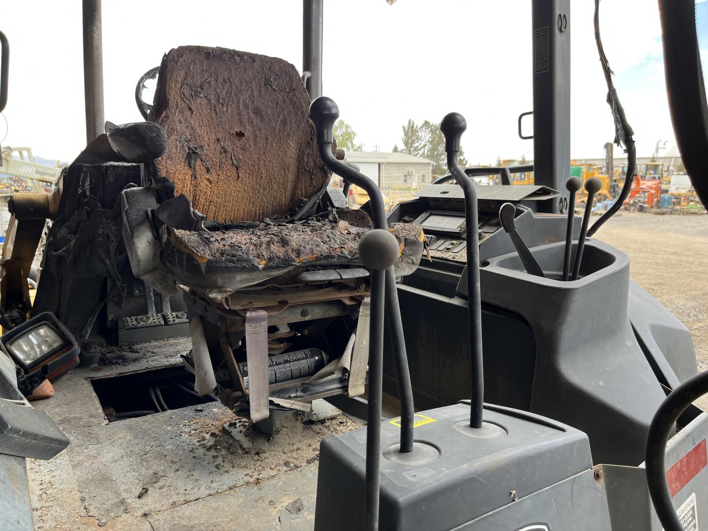 ./imagenes/INVOICE/2019/18088/RETROEXCAVADORA JOHN DEERE 310G (25).JPG